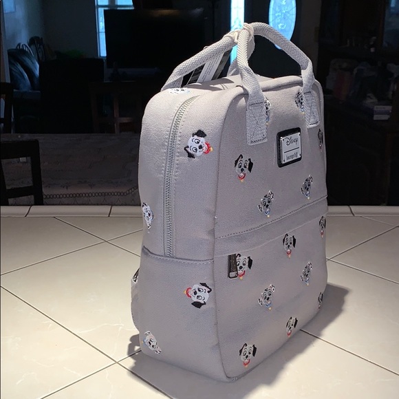 101 Dalmatians Loungefly Backpack - Picture 6 of 10